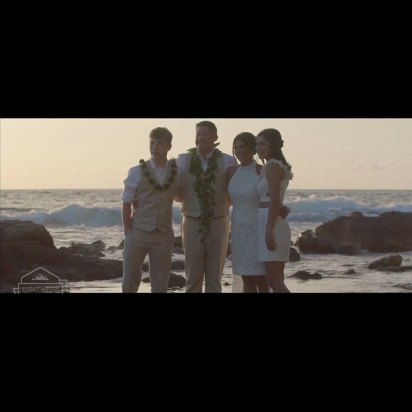 Meet your Posher, Burnae! - Picture 2 of 3