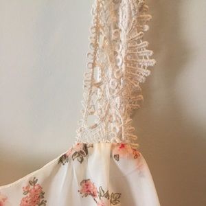 Lacy strapped floral top!