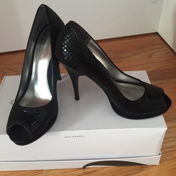 Calvin Klein Shoes - Calvin Klein Black Pumps •NEVER WORN•