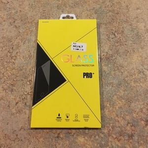 Glass screen protector