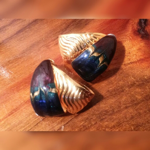 Vintage 1980s Art Deco Pierced Earrings