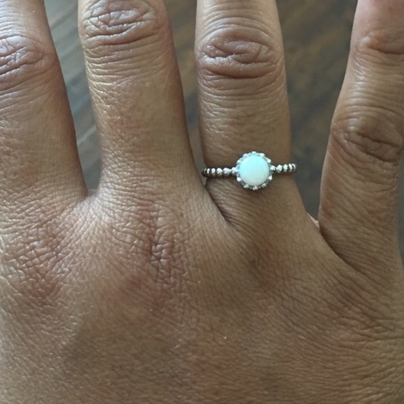 White Lab Opal with beaded band sterling Silver - Picture 3 of 4