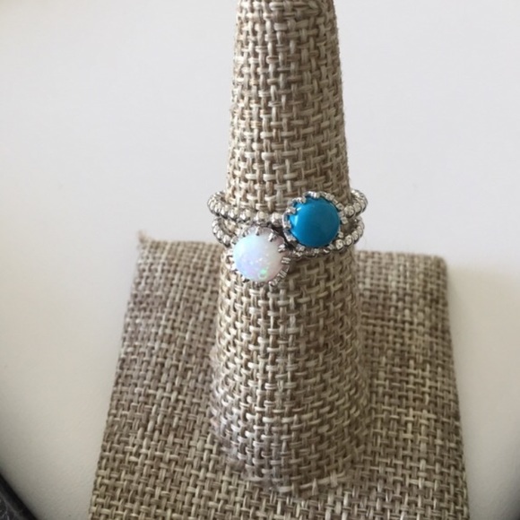 White Lab Opal with beaded band sterling Silver - Picture 4 of 4