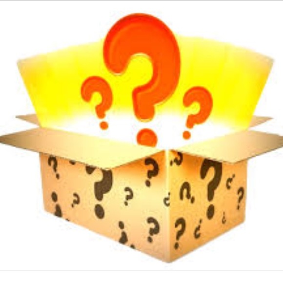 Tops - Surprise bundle of items!!!