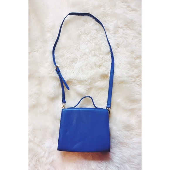 *HOST PICK* Forever 21 Periwinkle Crossbody Purse - Picture 3 of 4