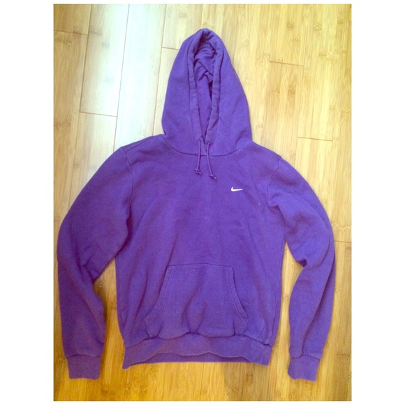 Nike pull over fleece sweater