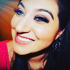 Meet your Posher, Panayiota
