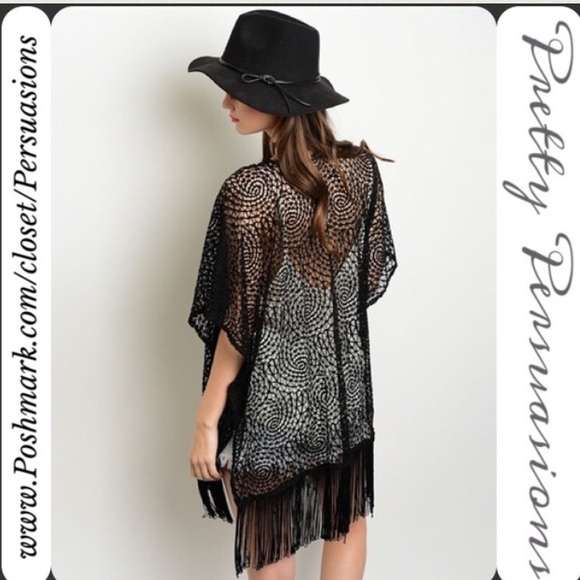 SOLD OUT 💞 Black Lace & Fringe Kimono Cardigan - Picture 3 of 3