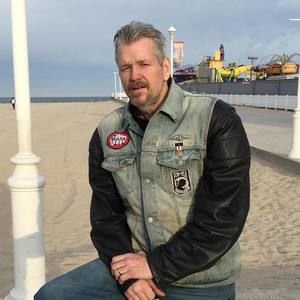 Meet your Posher, Bill