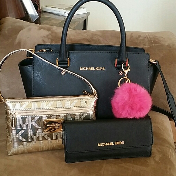 🔴1HOUR SALE MK FLAT WALLET🔴