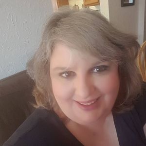 Meet your Posher, Diane