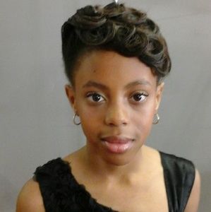 Meet your Posher, Samara