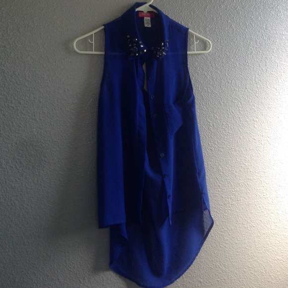 Blue collared tank with jewels