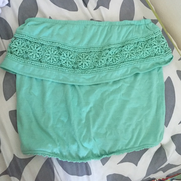 Oneill strapless top