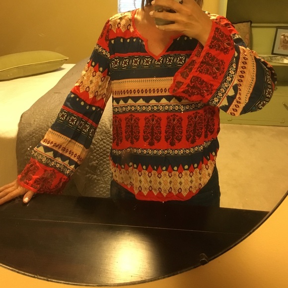 Fun top - Picture 3 of 4