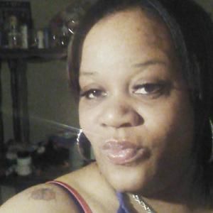 Meet your Posher, Lorane