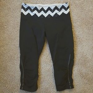 Lululemon crop pants