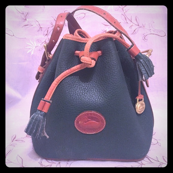 Dooney & Bourke Handbags - Vintage Dooney Bourke