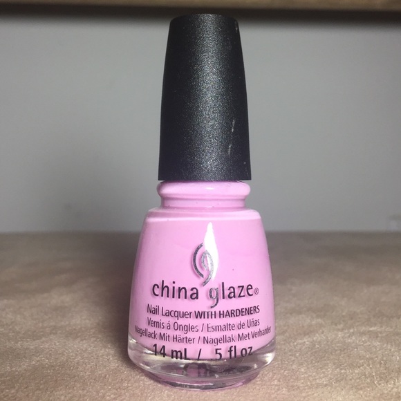 China glaze nail polish in "In a Lily Bit"