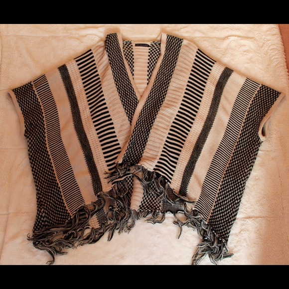 Tobi Black and Cream Aztec Fringe Cardigan