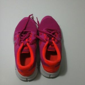 Pink and Orang Nike Shoes Size 4