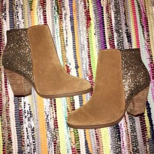 Brand New Vince Camuto Booties