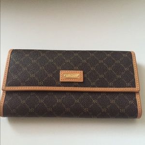 Rioni wallet