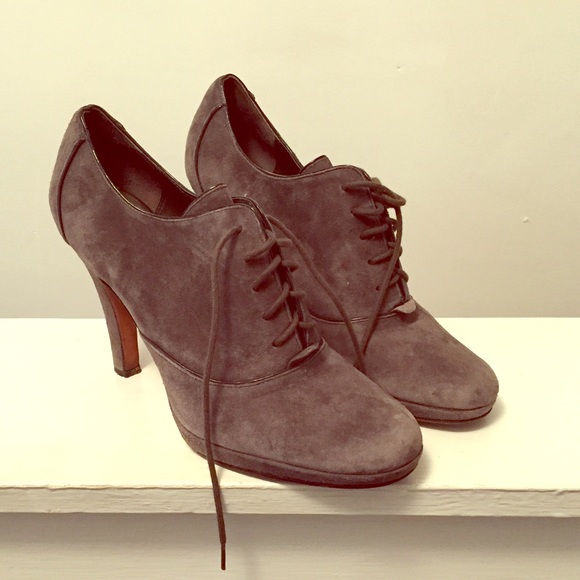 Circa Suede Grey Oxford Heel