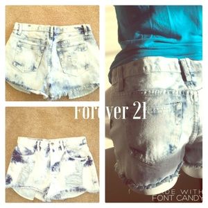 Forever 21 acid wash shorts.