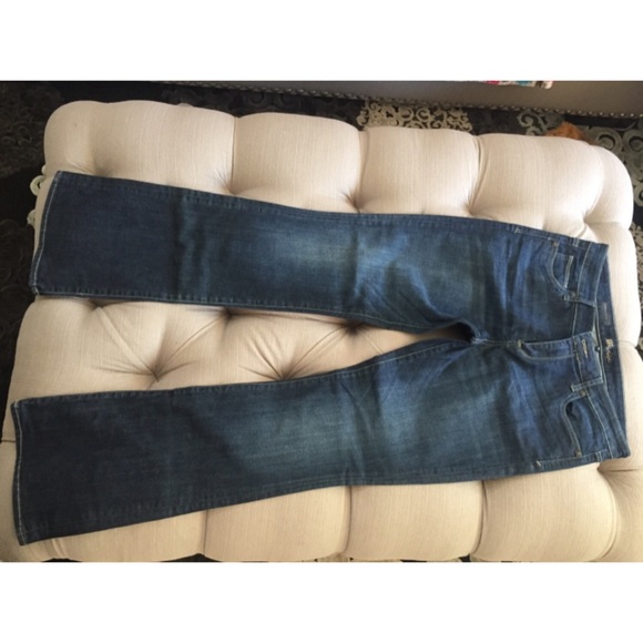 Kut from the Kloth Farrah Baby Bootcut jeans sz 12