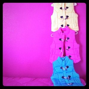 I'm selling three vests