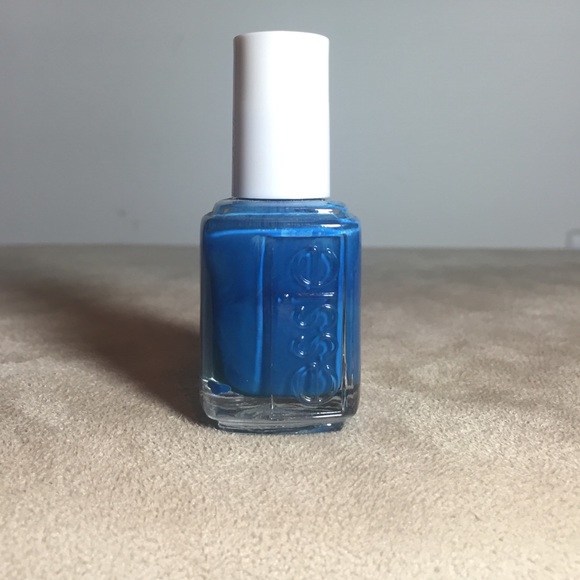 Essie nail polish in "hide and go chic"