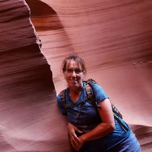 Meet your Posher, Ellen