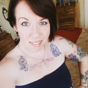 Meet your Posher, Whitney