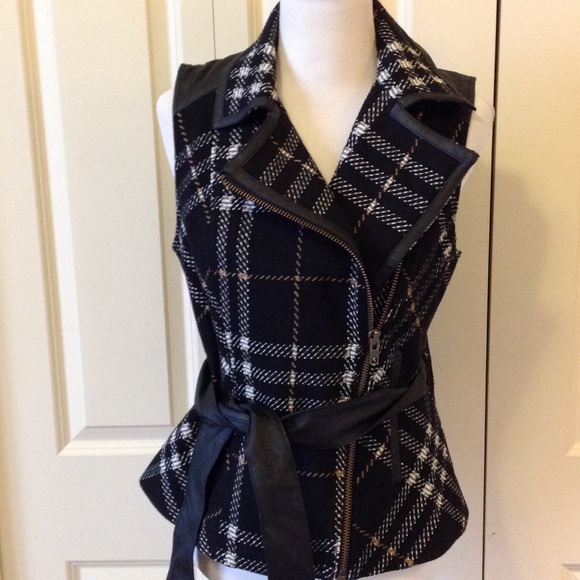 CAbi Jackets & Blazers - 💙FINAL WEEK💙Black Tan & White Zip Front Vest