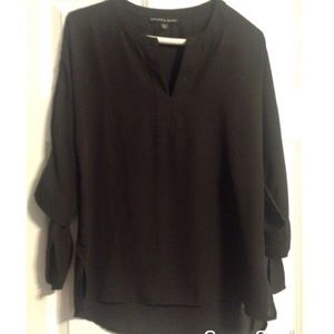 Black tie sleeve shirt size small