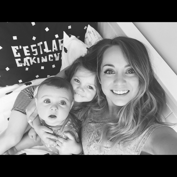 Meet your Posher, Allisen! 🎉NOT FOR SALE🎉 - Picture 2 of 2