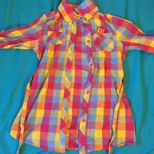 Multi color button up
