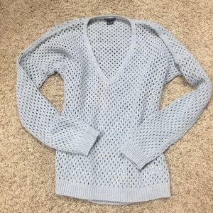 Theory pale blue/gray v-neck sweater-Nvr worn 💙💛
