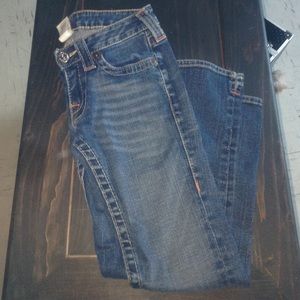 Capris true religion