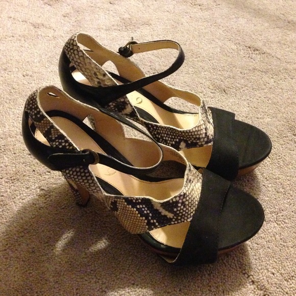 Leather shoes 👠