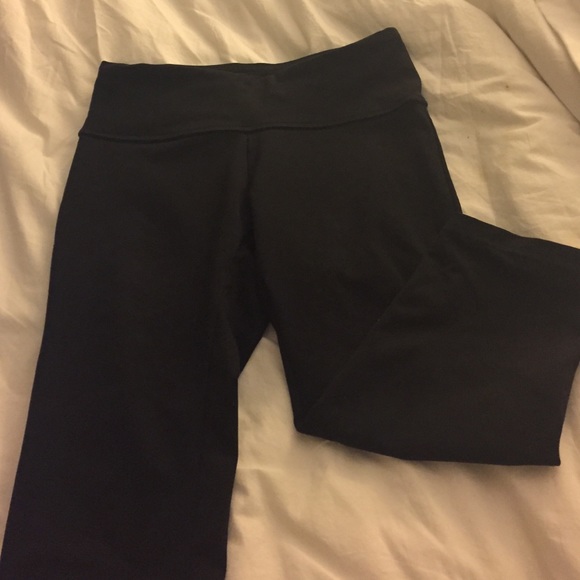 Z by Zella black crops
