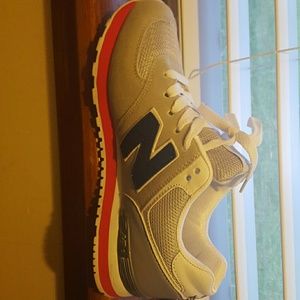 574 NB shoes