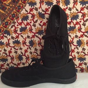 Women's Authentic Lo Pro All Black Slim Sole Vans