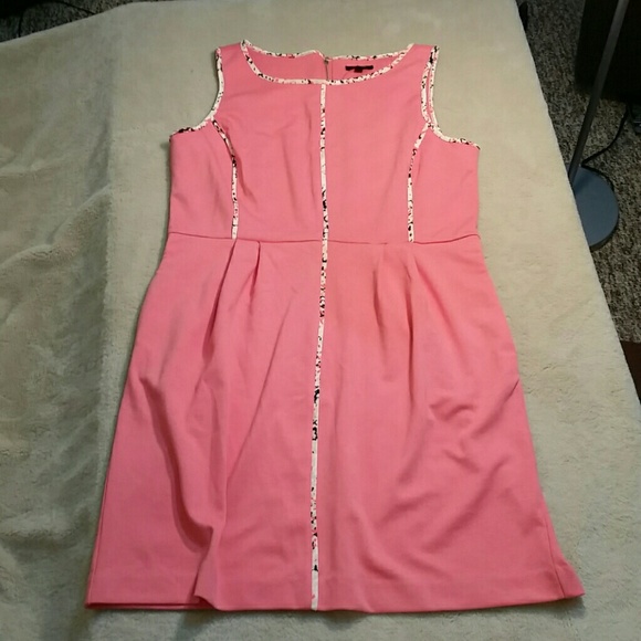 Apt. 9 Shift Dress - Picture 1 of 4