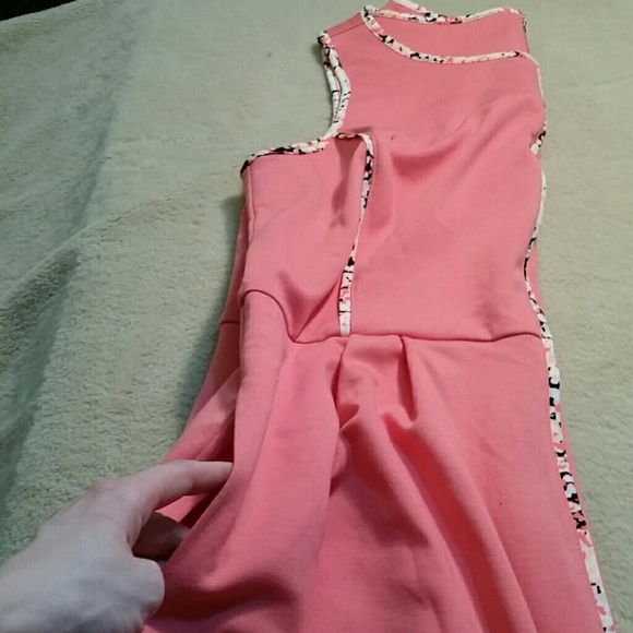 Apt. 9 Shift Dress - Picture 4 of 4