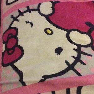 Meet your Posher, Cecilia