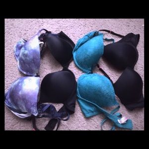 4 bras