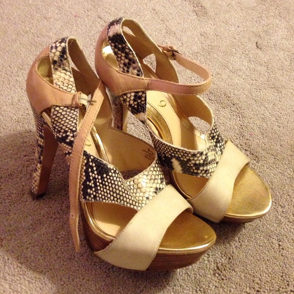 Leather shoes