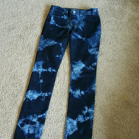 J BRAND Jeans